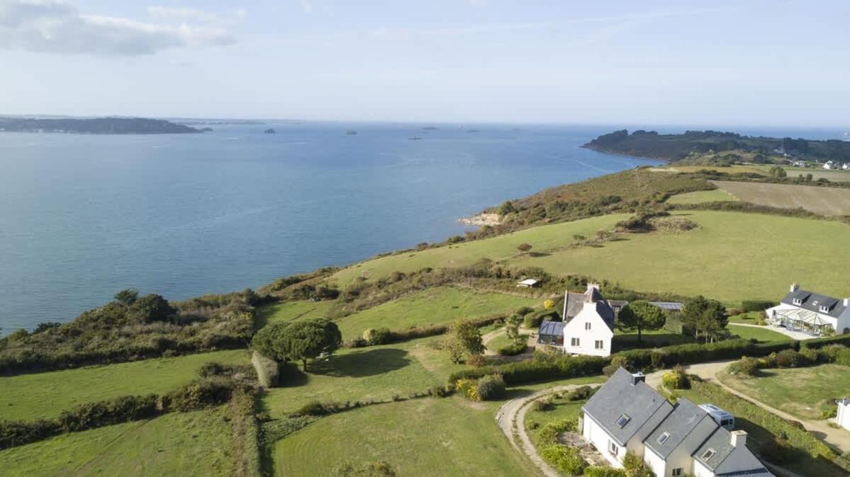 Kermartin - Maison De Famille Avec Vue Sur La Baie De Morlaix Plouézocʼh Dış mekan fotoğraf